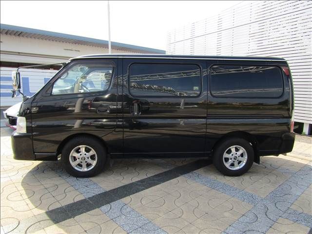 NISSAN CARAVAN coach 2004