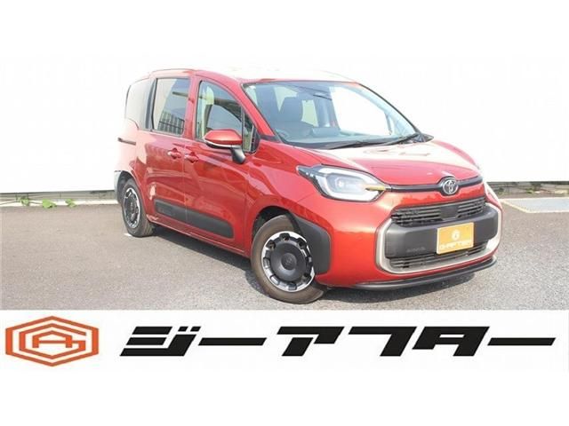 TOYOTA SIENTA HYBRID 2023