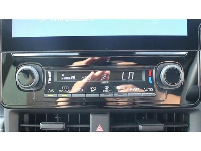 TOYOTA SIENTA HYBRID 2023