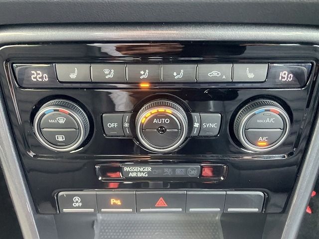 VOLKSWAGEN VOLKSWAGEN The BEETLE 1955