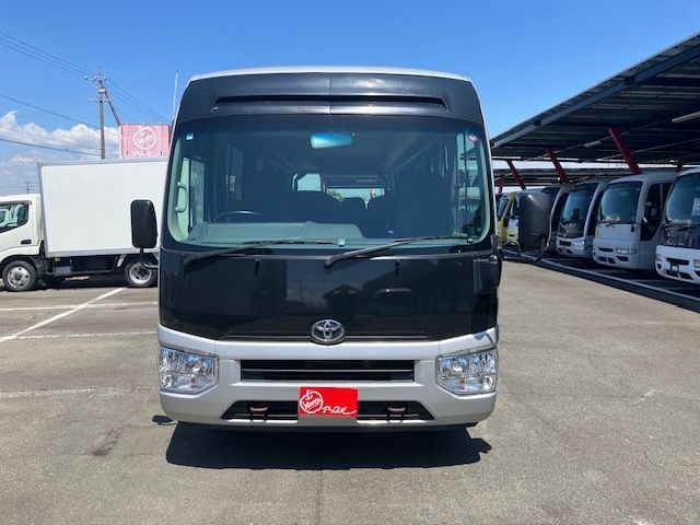 TOYOTA COASTER 2017