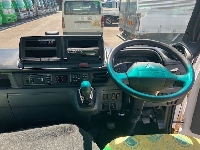 MITSUBISHI ROSA 2021