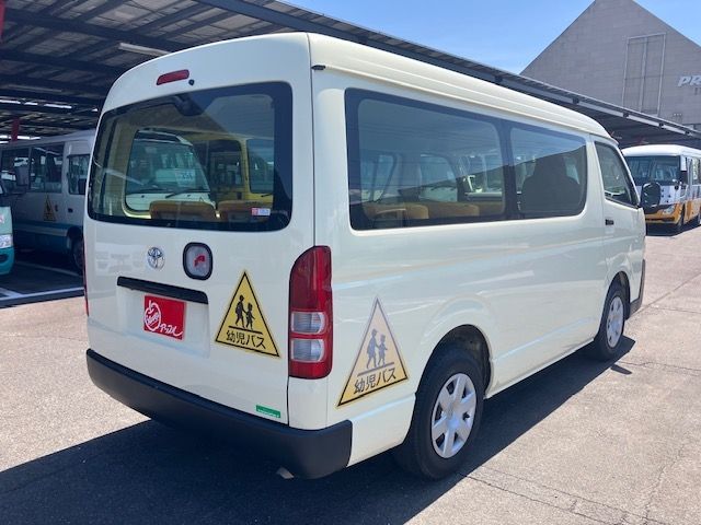 TOYOTA HIACE wagon 2014