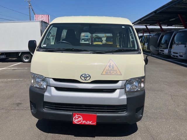 TOYOTA HIACE wagon 2014