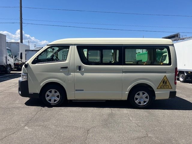 TOYOTA HIACE wagon 2014