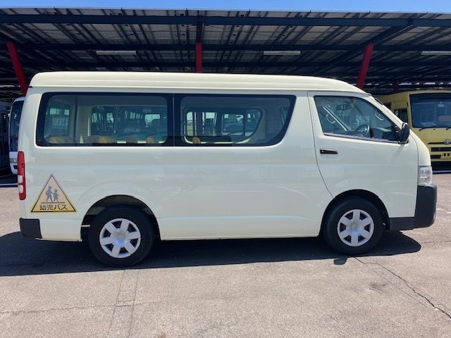 TOYOTA HIACE wagon 2014