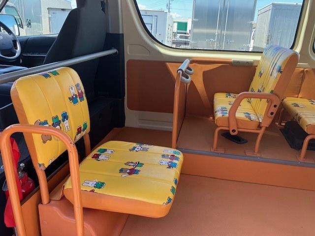 TOYOTA HIACE wagon 2014