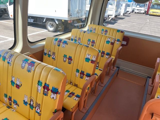 TOYOTA HIACE wagon 2014