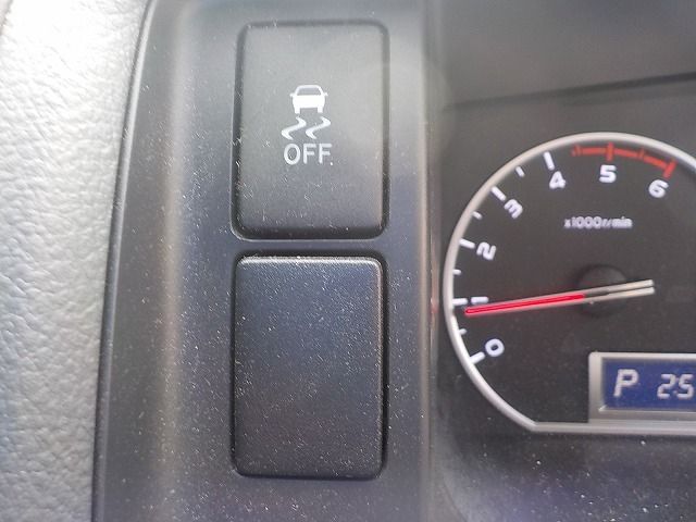 TOYOTA HIACE van 2WD 2019