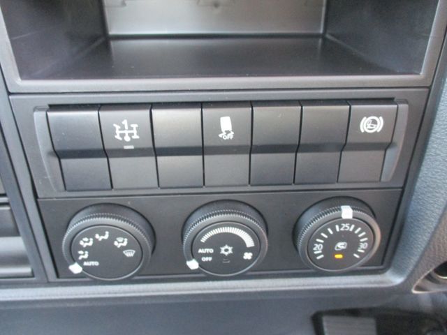 MITSUBISHI FUSOU FIGHTER 2025