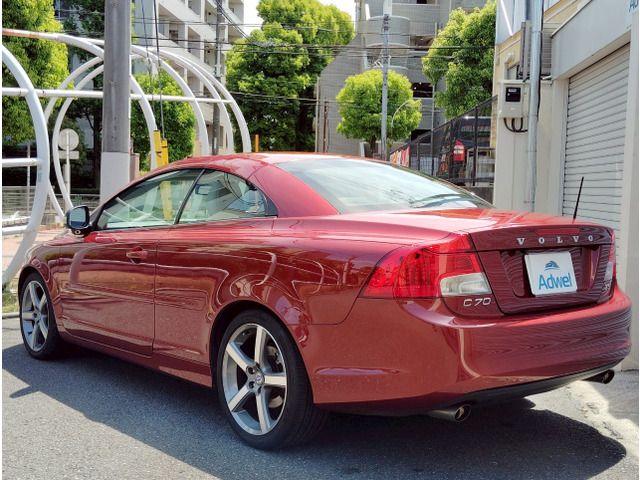 VOLVO VOLVO C70 2010