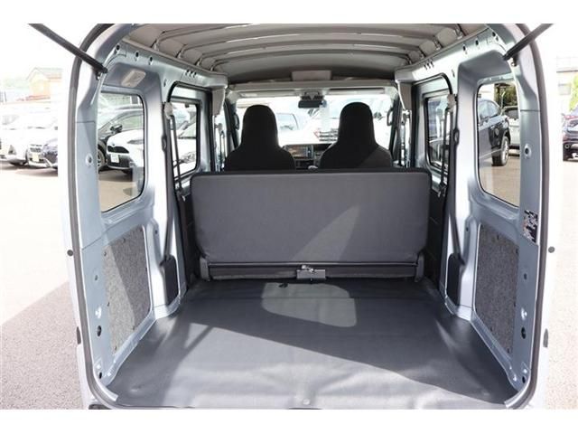 DAIHATSU HIJET CARGO 4WD 2024