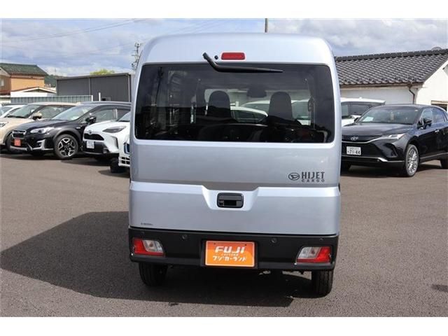 DAIHATSU HIJET CARGO 4WD 2024