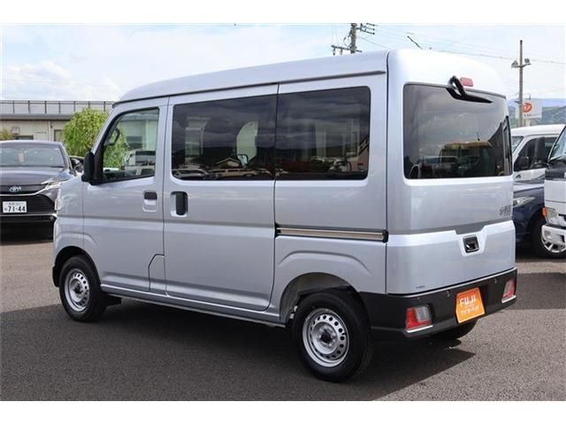 DAIHATSU HIJET CARGO 4WD 2024