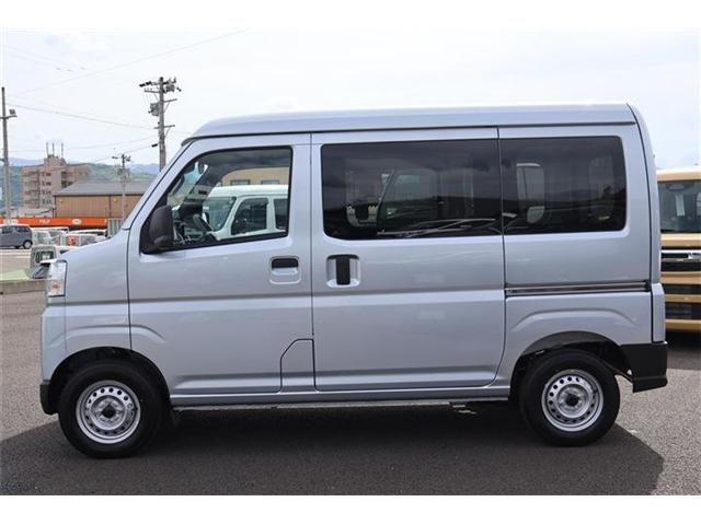 DAIHATSU HIJET CARGO 4WD 2024