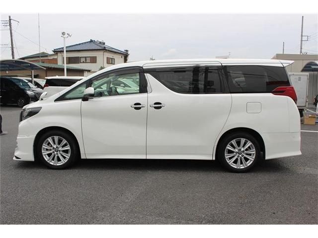 TOYOTA ALPHARD 2015