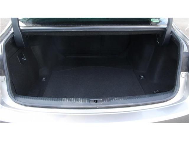 TOYOTA LEXUS IS300h 2014