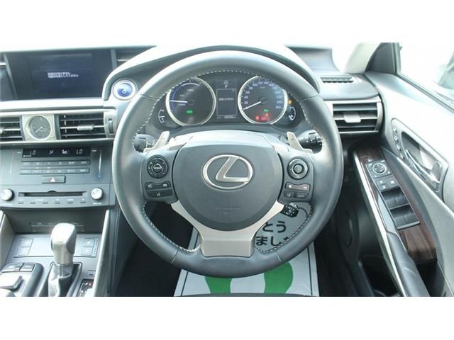 TOYOTA LEXUS IS300h 2014