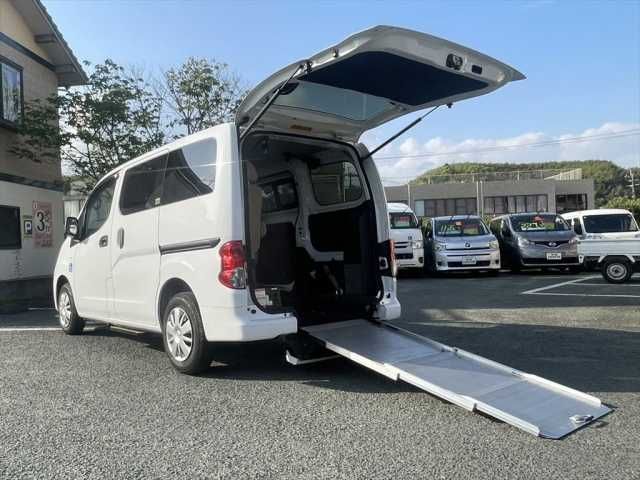 NISSAN NV200 VANETTE van 2019