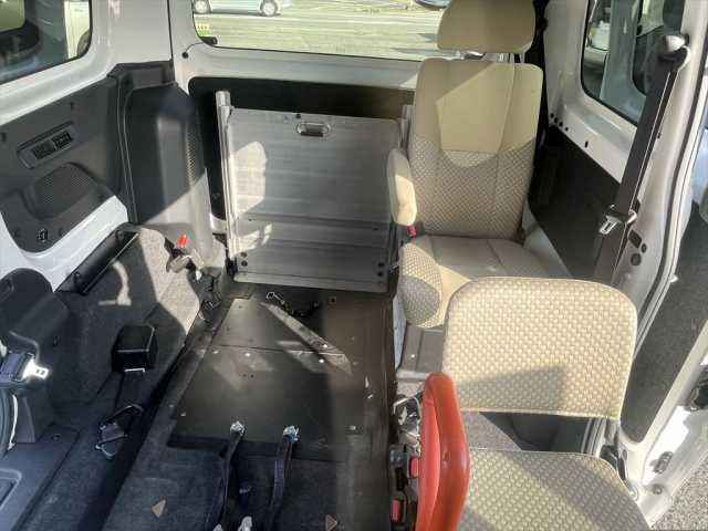 NISSAN NV200 VANETTE van 2019