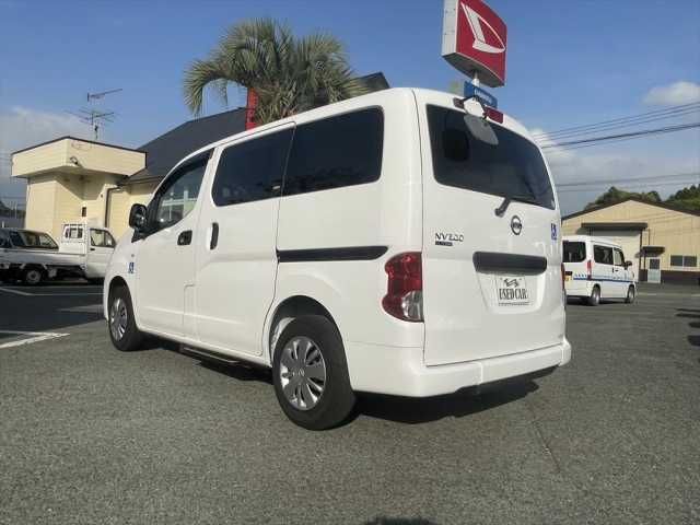 NISSAN NV200 VANETTE van 2019