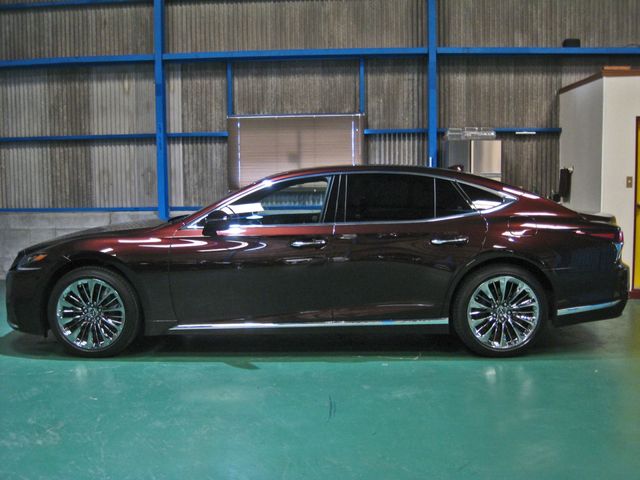 TOYOTA LEXUS LS500 2018