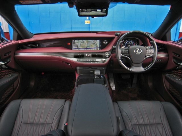 TOYOTA LEXUS LS500 2018