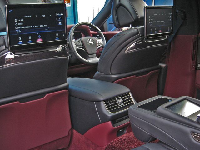 TOYOTA LEXUS LS500 2018