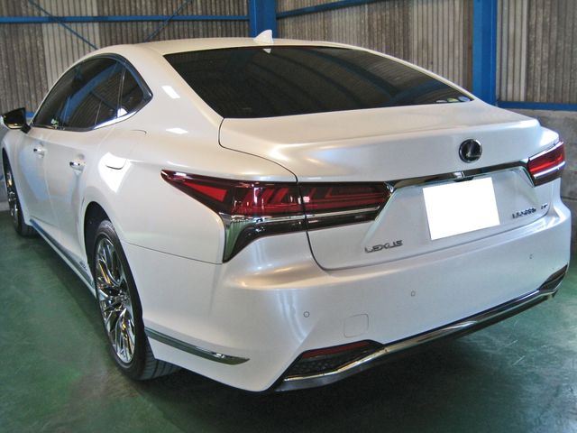 TOYOTA LEXUS LS500h 4WD 2017