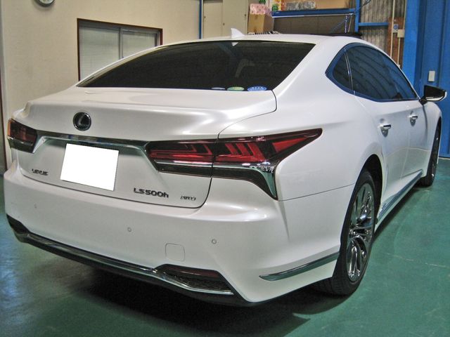 TOYOTA LEXUS LS500h 4WD 2017