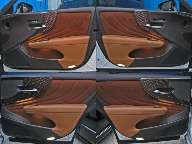 TOYOTA LEXUS LS500h 4WD 2017