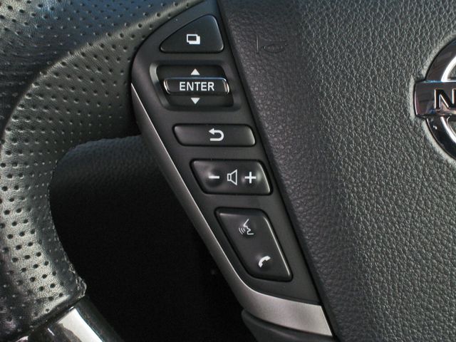 NISSAN ELGRAND  4WD 2016