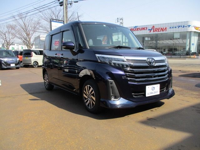 TOYOTA ROOMY 4WD 2022