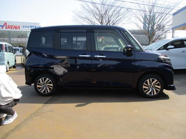 TOYOTA ROOMY 4WD 2022