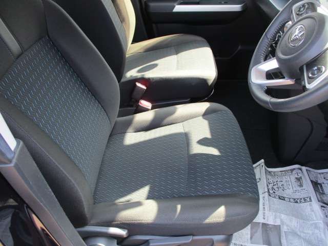 TOYOTA ROOMY 4WD 2022