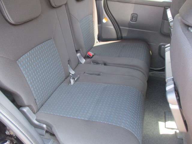 TOYOTA ROOMY 4WD 2022