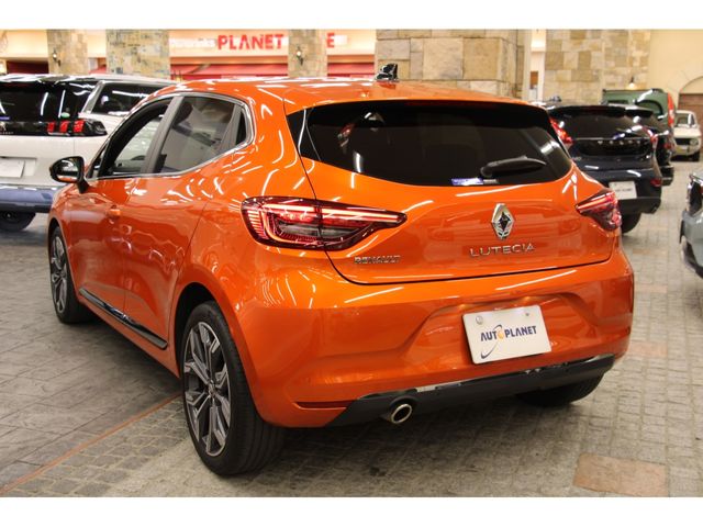 RENAULT RENAULT LUTECIA 2020