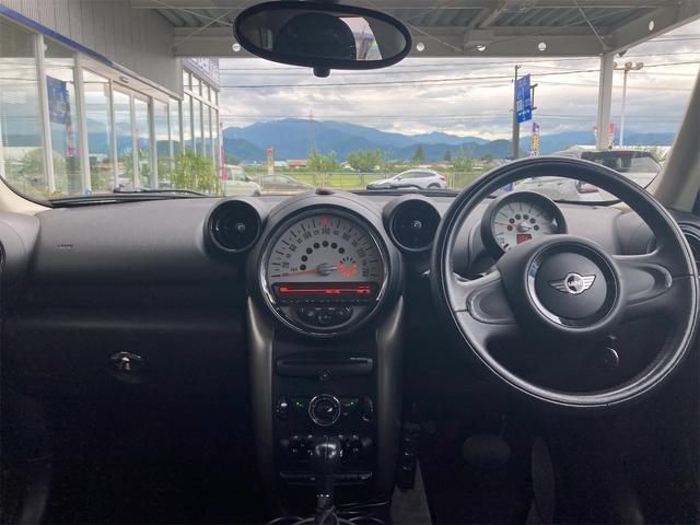 BMW BMW MINI COOPER CROSSOVER 2013