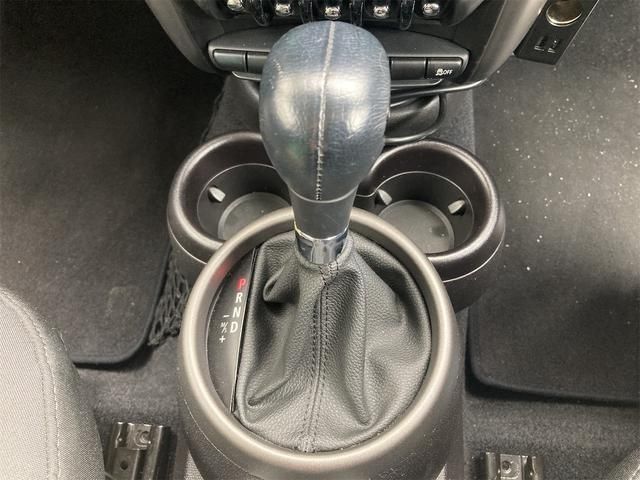 BMW BMW MINI COOPER CROSSOVER 2013