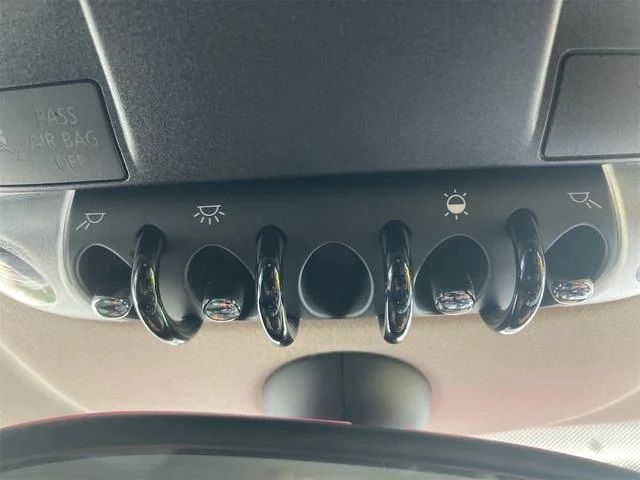 BMW BMW MINI COOPER CROSSOVER 2013