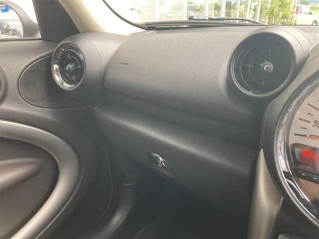 BMW BMW MINI COOPER CROSSOVER 2013