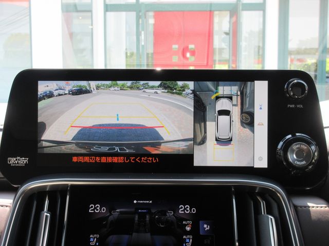 TOYOTA LEXUS LX600 2023