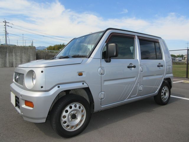 DAIHATSU NAKED 2001