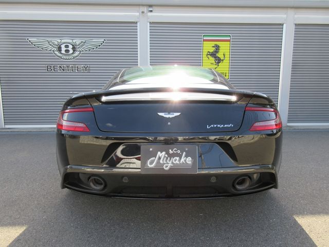 ASTON MARTIN ASTON MARTIN 2016