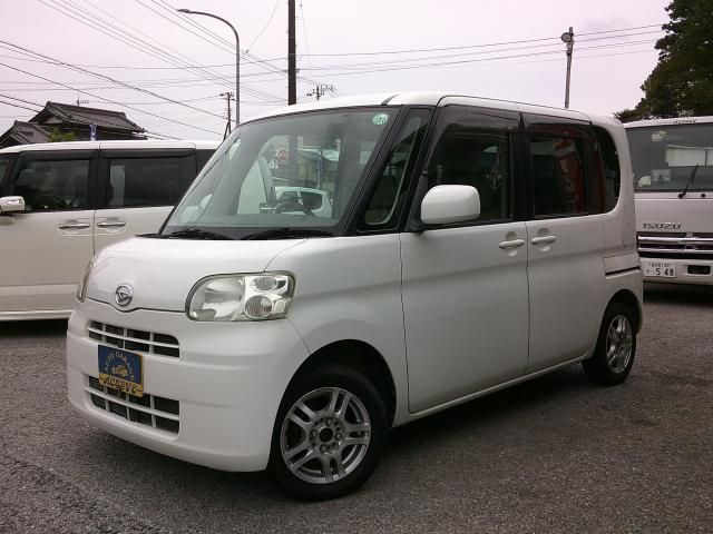 DAIHATSU TANTO 2008