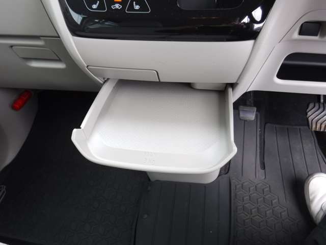 MITSUBISHI eK SPACE 4WD 2020