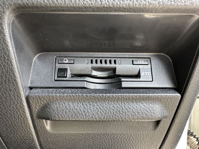 TOYOTA NOAH HYBRID 2020