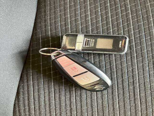 SUZUKI SWIFT 4WD 2015