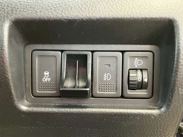 SUZUKI SWIFT 4WD 2015