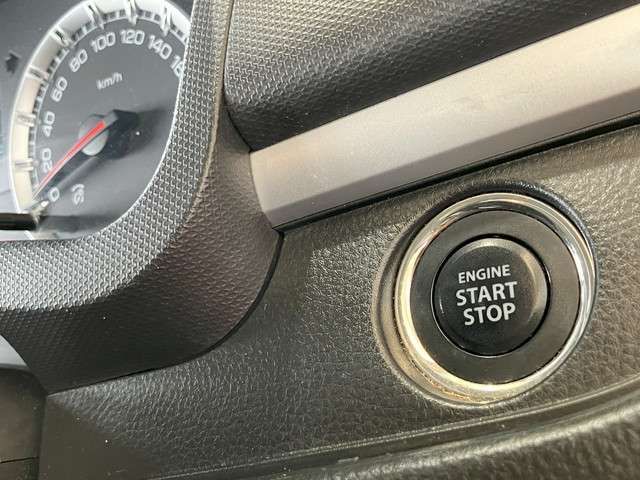 SUZUKI SWIFT 4WD 2015